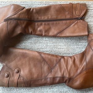 (Not for sale) Mix Mooz | Leather Boots | Wedge | Size 8